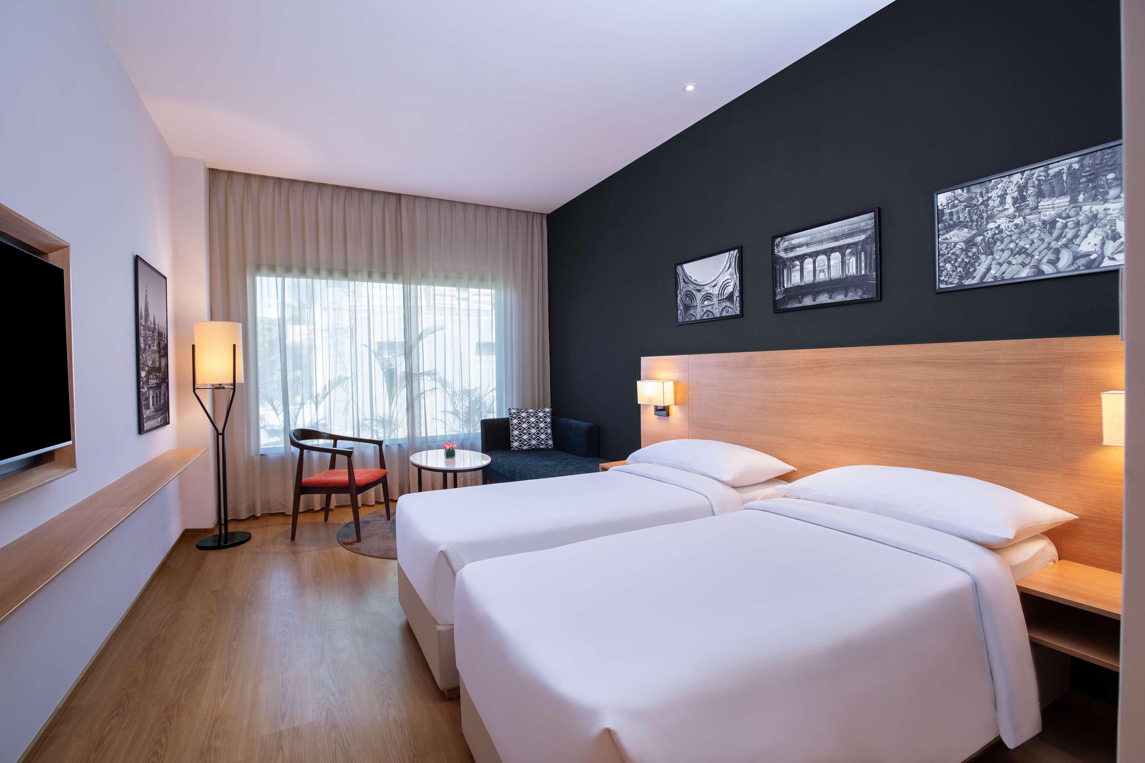 Park Inn By Radisson גוואליור מראה חיצוני תמונה