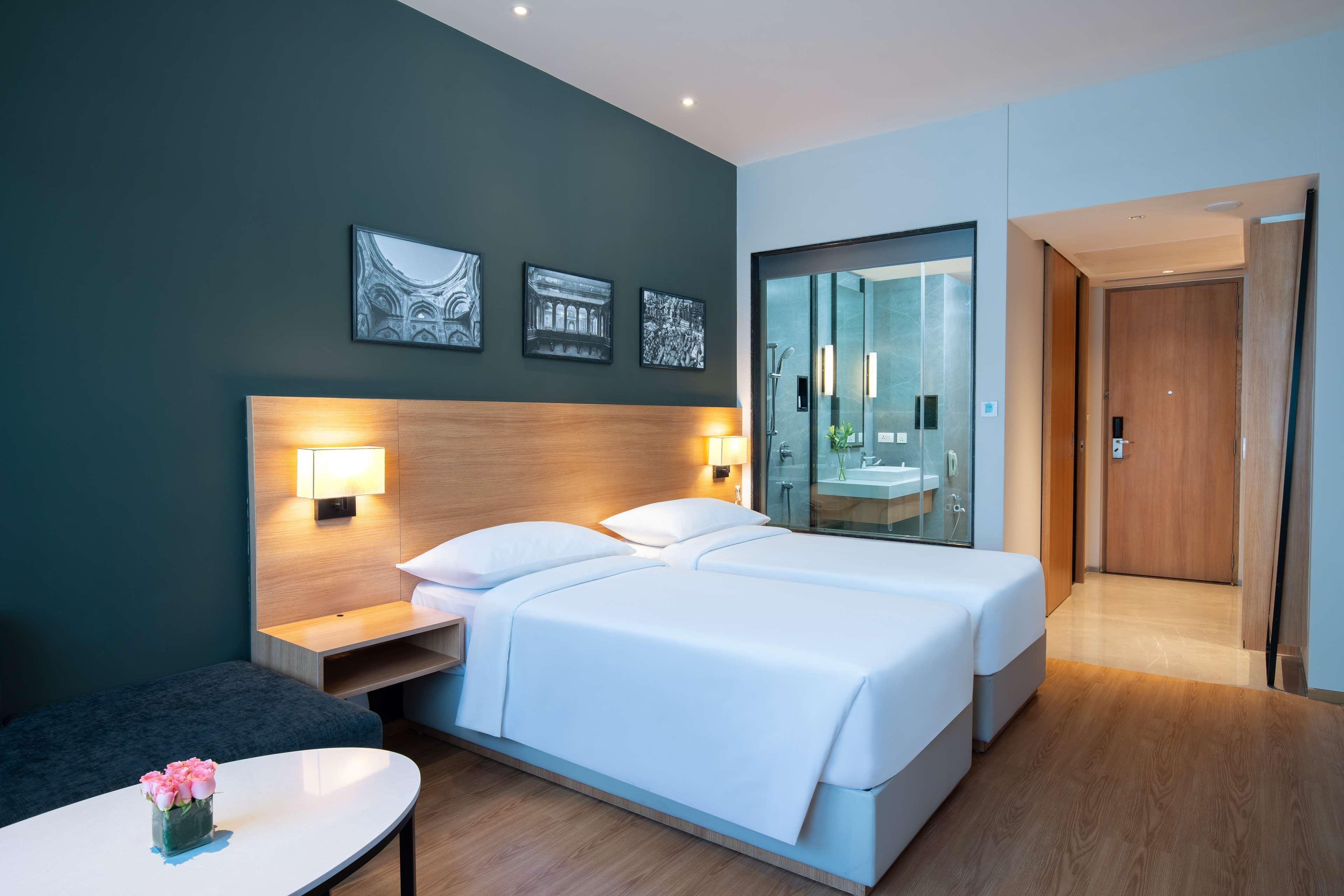 Park Inn By Radisson גוואליור מראה חיצוני תמונה